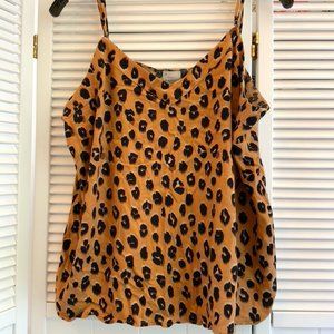 Beautiful flowy women's tank top blouse